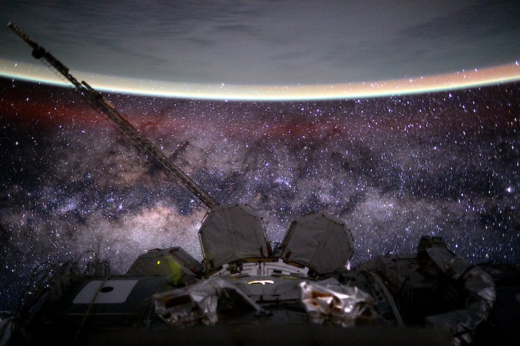 ISS-44_Milky_Way.jpg